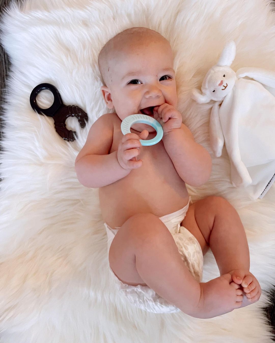 Teether 3 mth+ / Blue hover