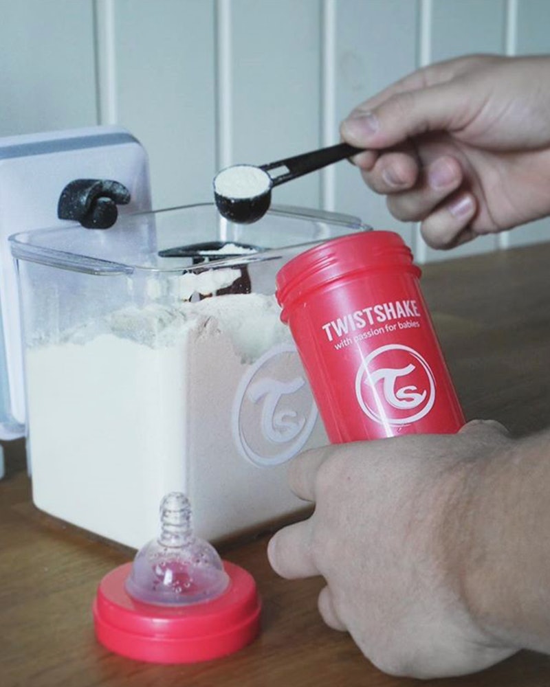 Recipient Pour Lait En Poudre 1700 Ml Twistshake Recipient Pour Lait En Poudre 1700 Ml Twistshake