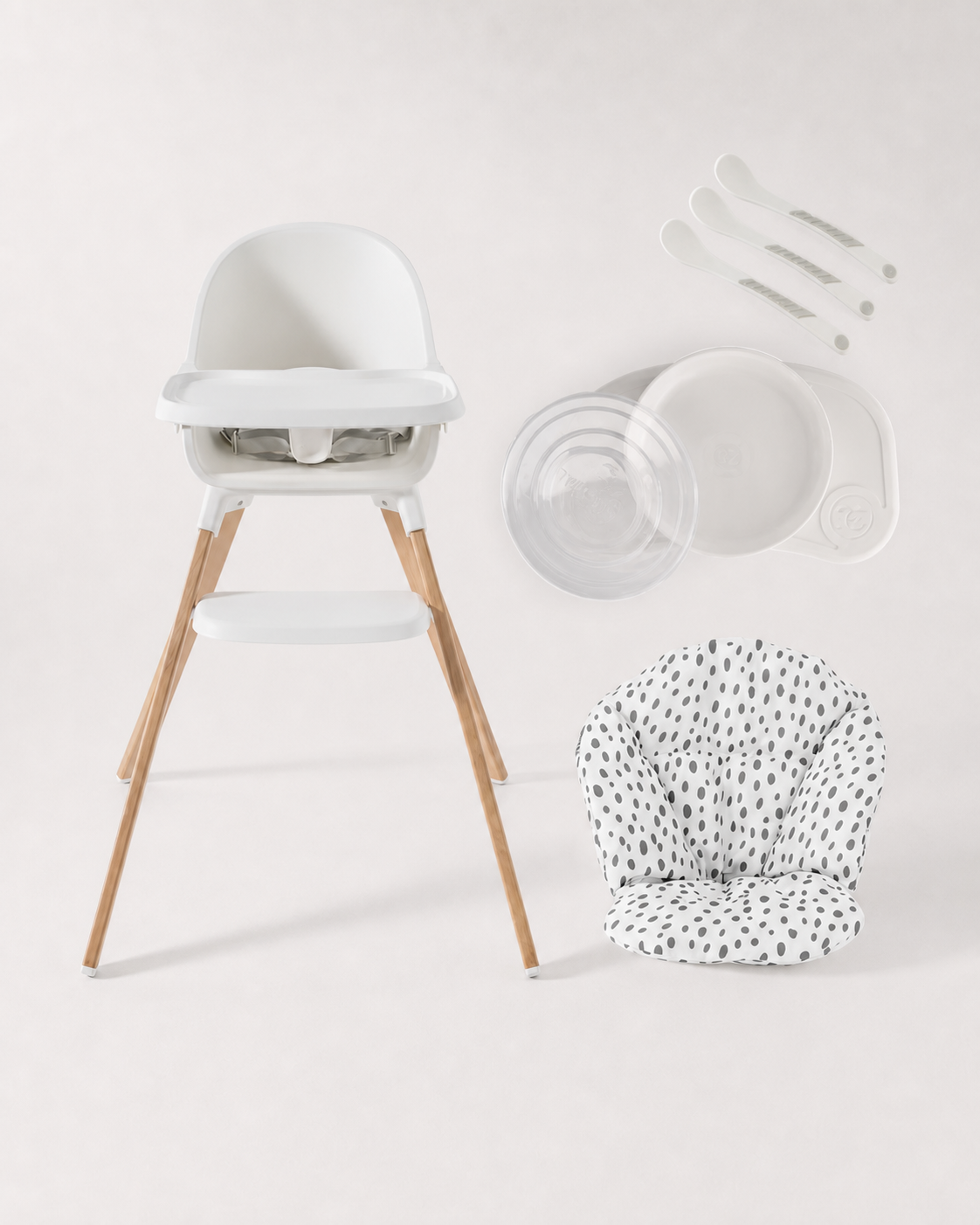 Highchair with accessories 6 mth+ / White