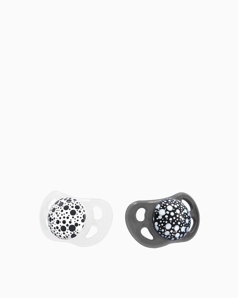 Pacifiers Newborn 0-6 months 2-pack 0 mth+ / Black & White - 1