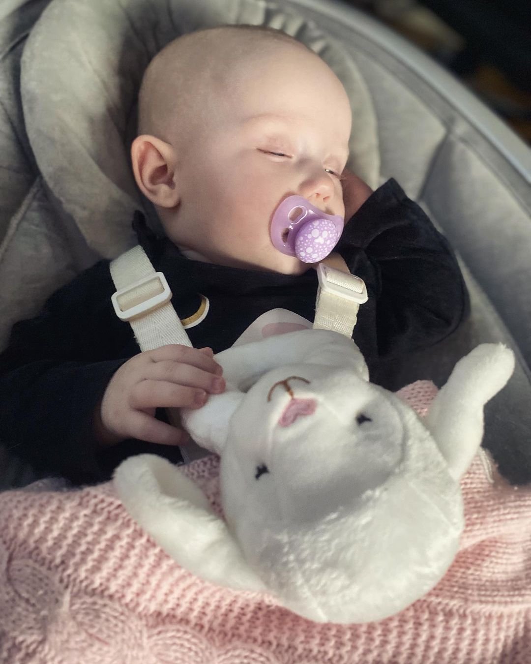 Tétines 6+m 2-p 6 mois+ / Rose et violet - hover