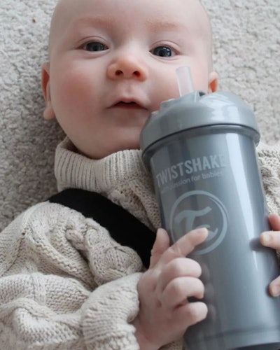 Twistshake Twistshake Straw Cup 360ml 6+m Black - Tasses et mugs 