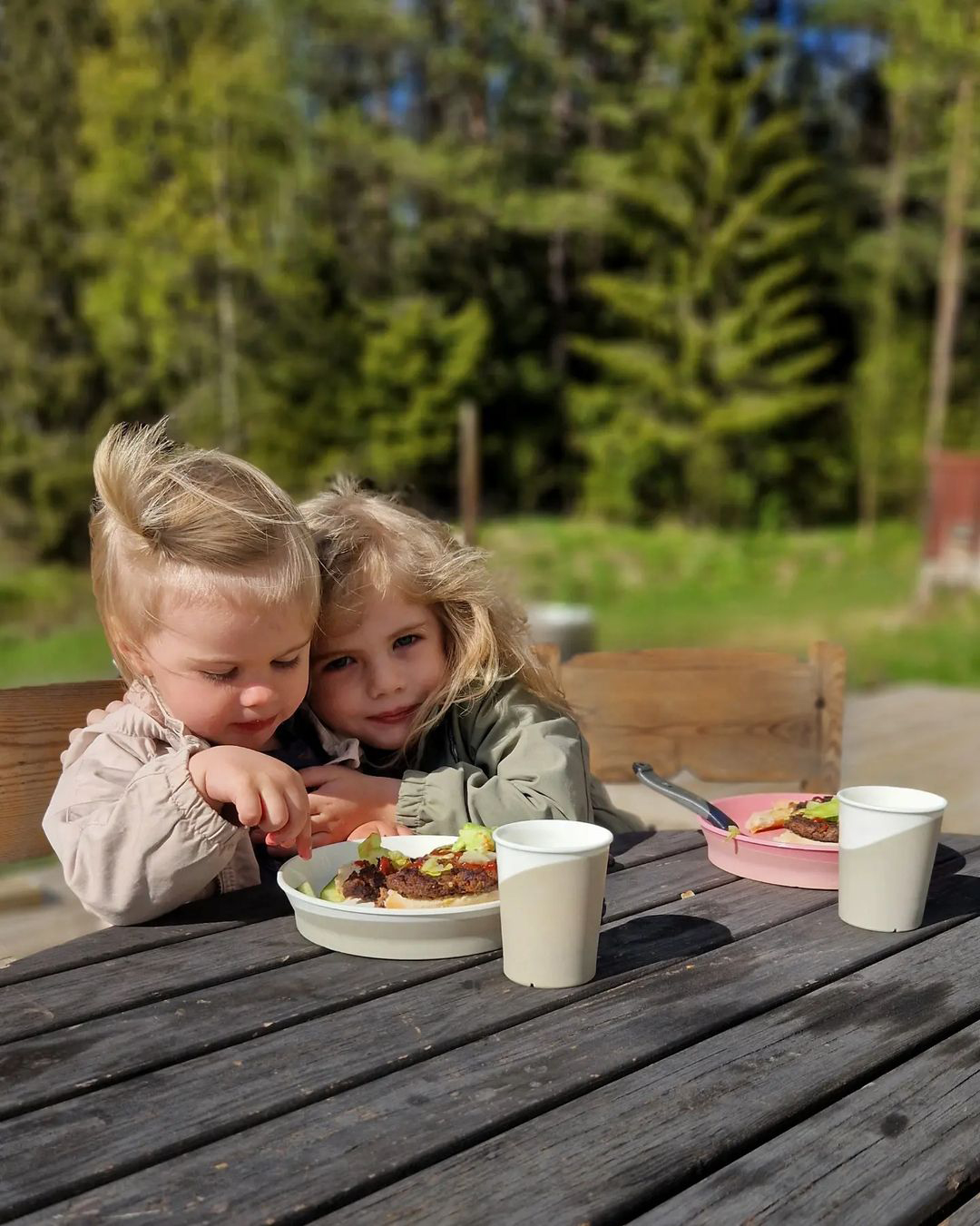 Barnmuggar 2-pack 170 ml / 6 mån+ / Grå & Vit hover