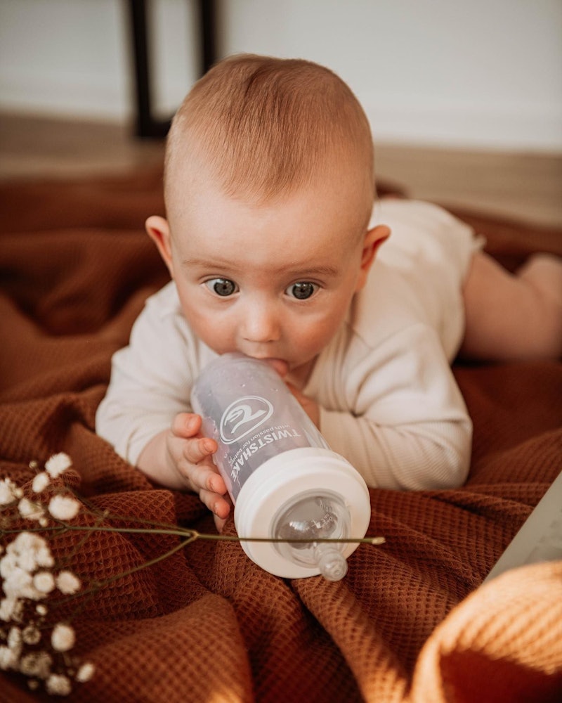  Twistshake Pezones de tetina anticólicos – Pezones de bebé de  alta calidad para una experiencia de alimentación cómoda – Adecuado para  más de 4 meses, 2 unidades (paquete de 1) : Bebés