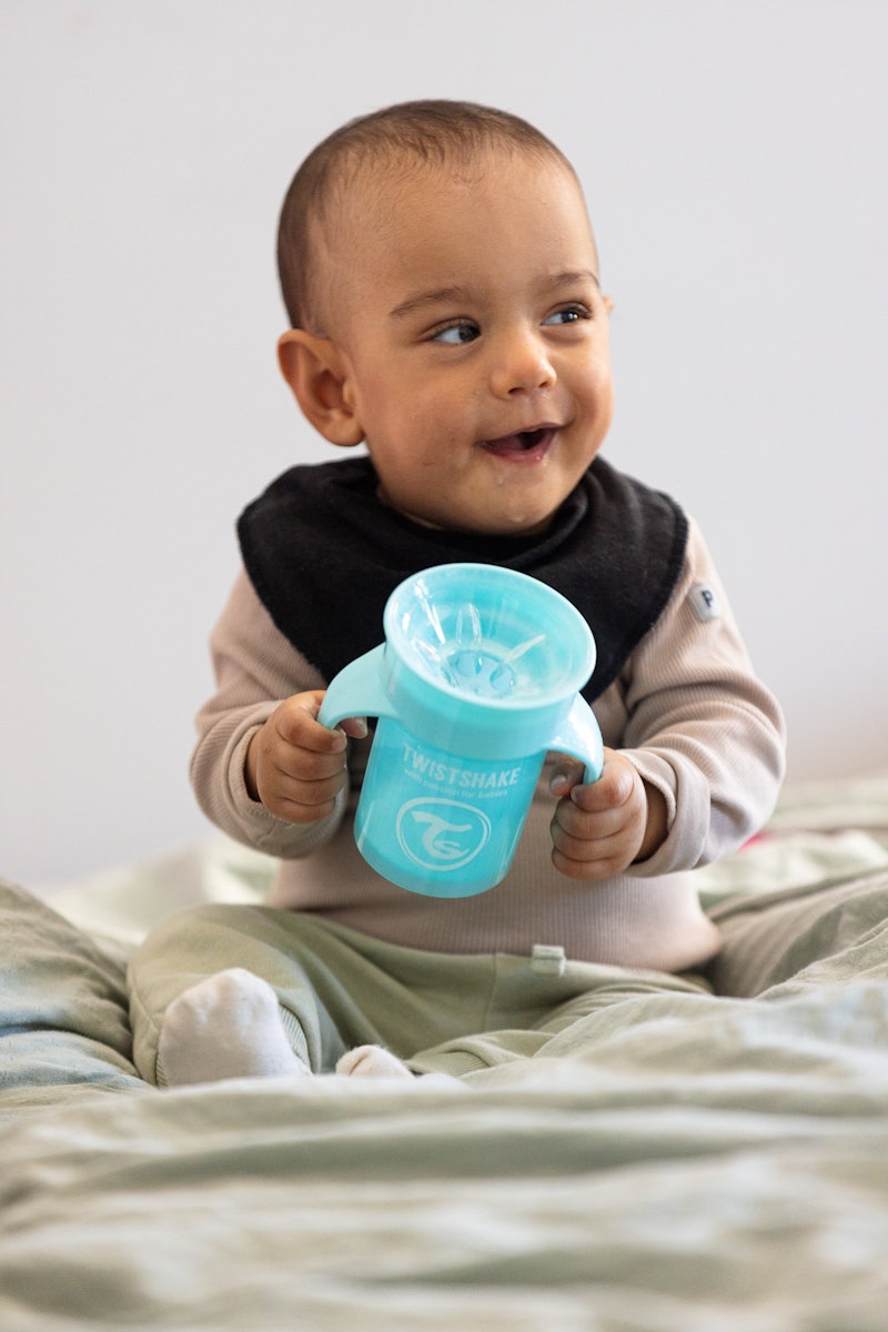 Spill-free 360 Cup 230 fl oz / 6 mth+ / Blue - 2